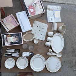 Pfaltzgraff Tea Rose Collection