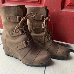Women Size 8 Brown Leather Hidden Wedge Boots Joan Of Arc Sorel Waterproof 