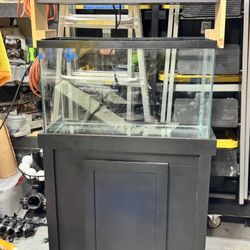 30 Gal Aquarium With Reef Light