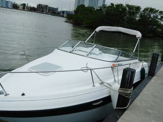 Glastron GS 249