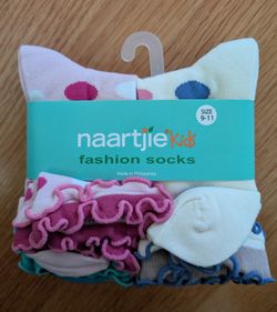 NWT Naartjie Kids Socks 9-11 70% Cotton