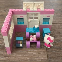 Hello Kitty Building Blocks 