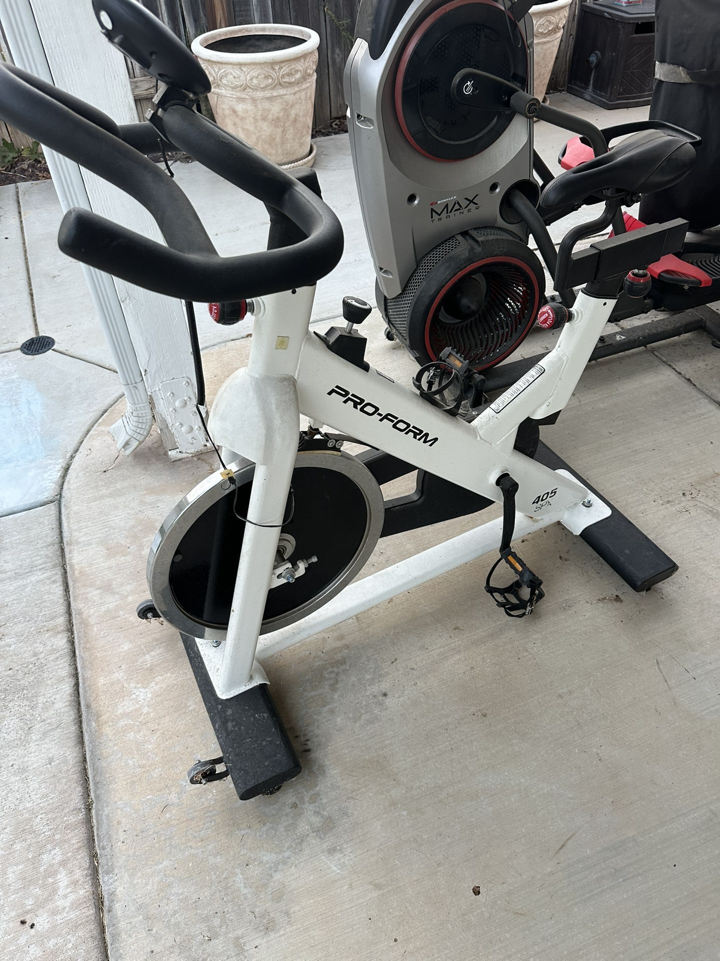 Workout Equipment 
