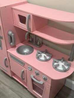 Kidkraft vintage pink kitchen with many storage