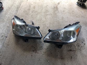 2010 Chevy Traverse Headlights