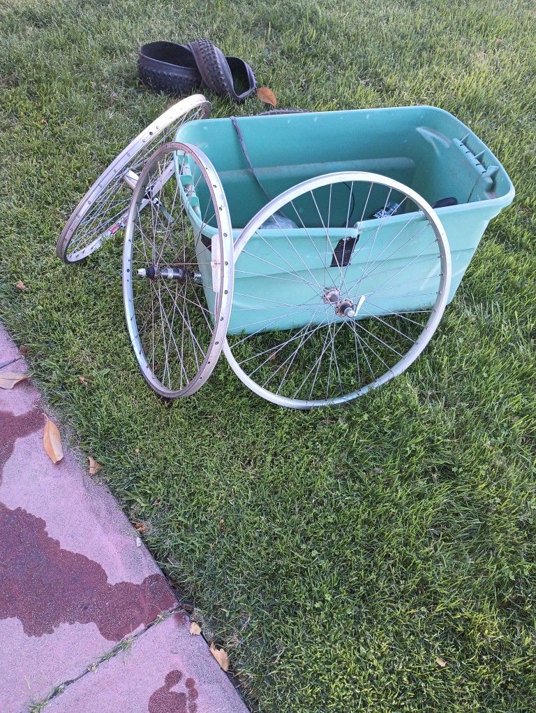 Mt Bike 26" Ft Wheels $15 Ea