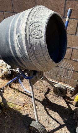 Cement mixer