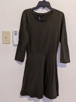 Dark Green Quarter Sleeve Dress Size Medium
