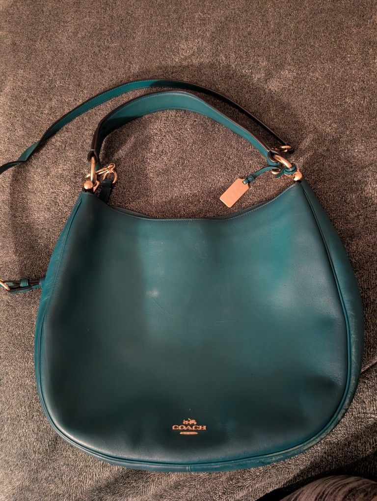 Beautiful Vintage Coach Teal Color Purse