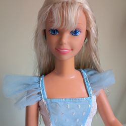 Vintage Dancing  My Barbie Size.