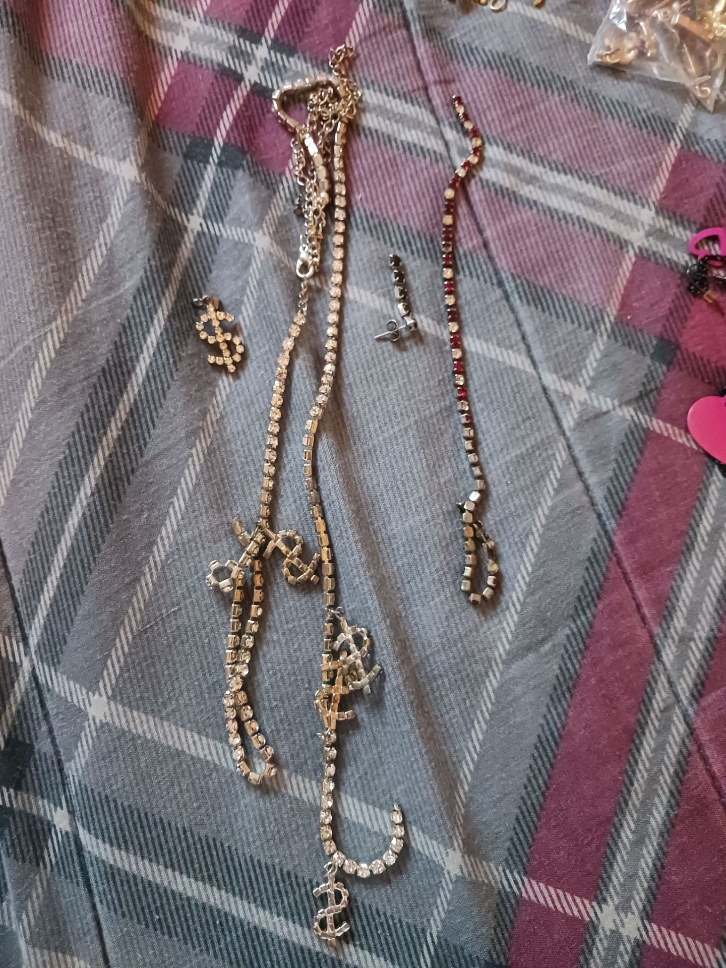 Jewelry, Gold, mixed metals