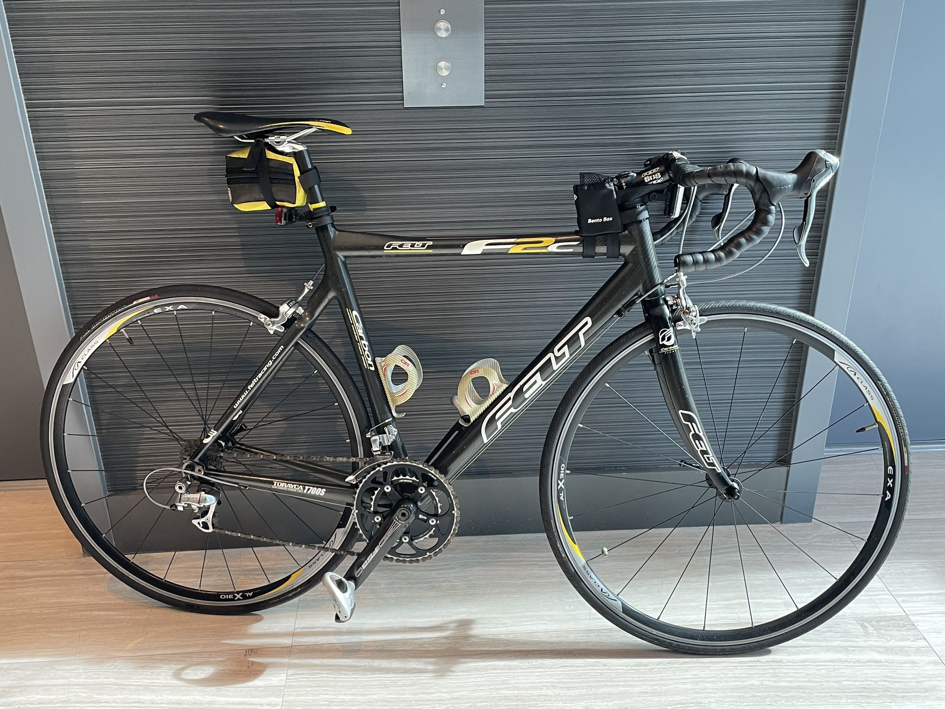Felt / Road Bike