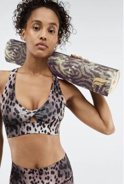 Like New Essential Yoga Mat - Smokey Runyon Color - Fabletics