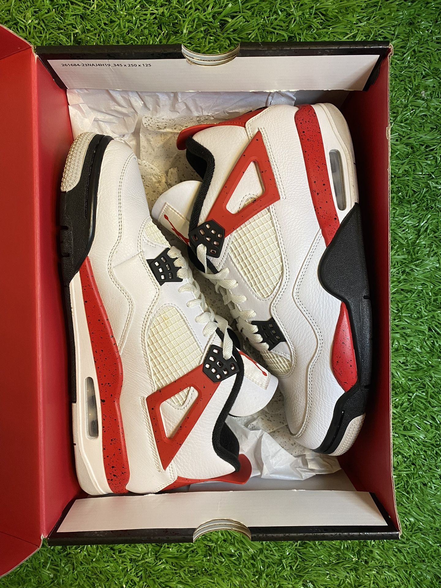 Jordan 4 “Red Cement” Size 10.5