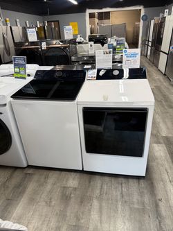 LG - 5.5 CU FT EXTRA LARGE CAPACITY TOP LOAD WASHER WITH AI SENSING & 7.3 CU FT 220 VOLT ELECTRIC DRYER SET IN ALPINE WHITE 🔌