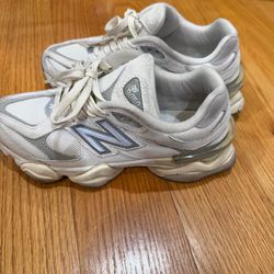 New Balance white and gray sneakers