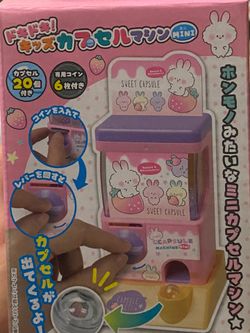 Mini capsule Gacha Machine