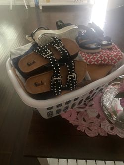 Women’s clothes