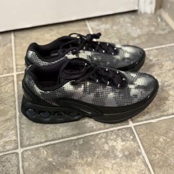 Nike Air Max DN mens size 8 brend New
