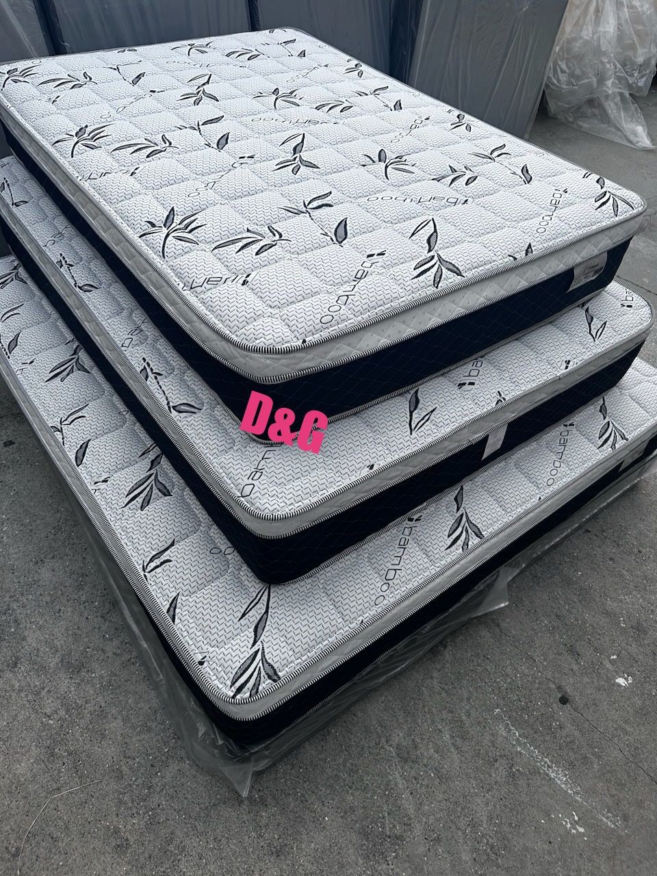 New Mattress In A Plastic Sealed ▪️ Queen Size Mattress ◾️ All Sizes Available. ▪️ Delivery Available