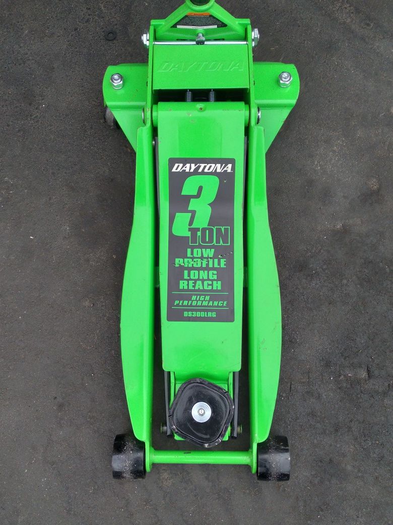 3 Ton Long Reach Low Profile Professional Rapid Pump® Floor Jack - Green