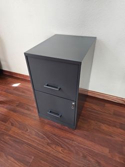Filing Cabinet with key