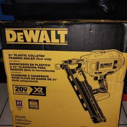 Dewalt 21° Plastic Collated Framing Nailer (TOOL ONLY)
