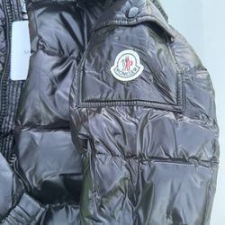 Moncler Jacket Pass Scan Logo