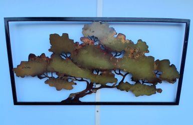 (4) metal wall decorations