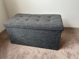 $20 for 2 ottomans one Large one Small