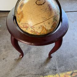 16” diameter globe World Classic