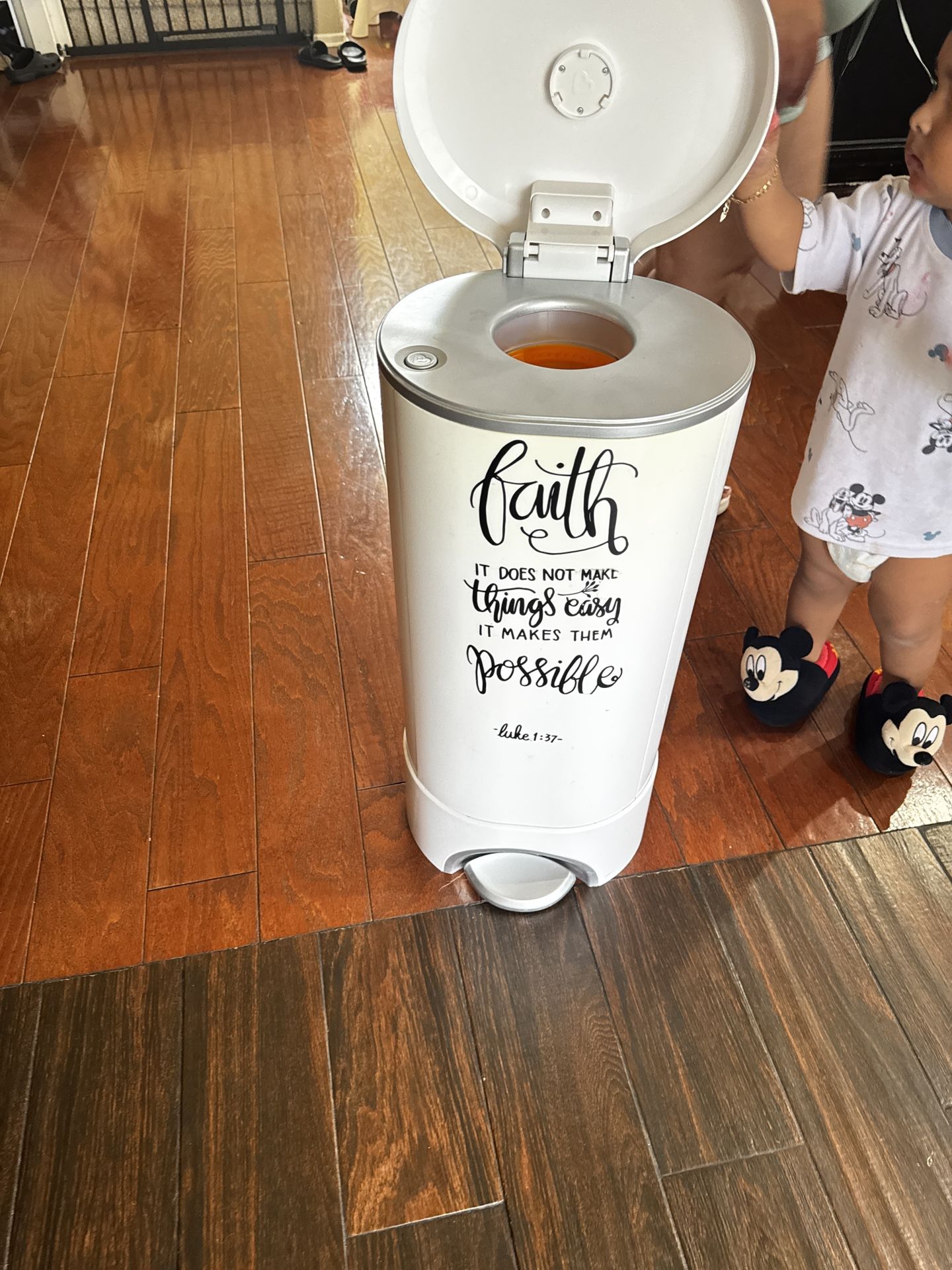 Diapers Pail