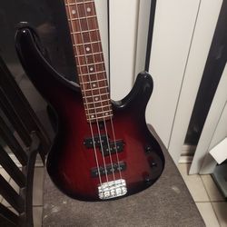 Bass Guitar Yamaha