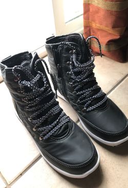 Weatherproof boots