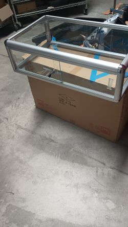 Table Top Display Case