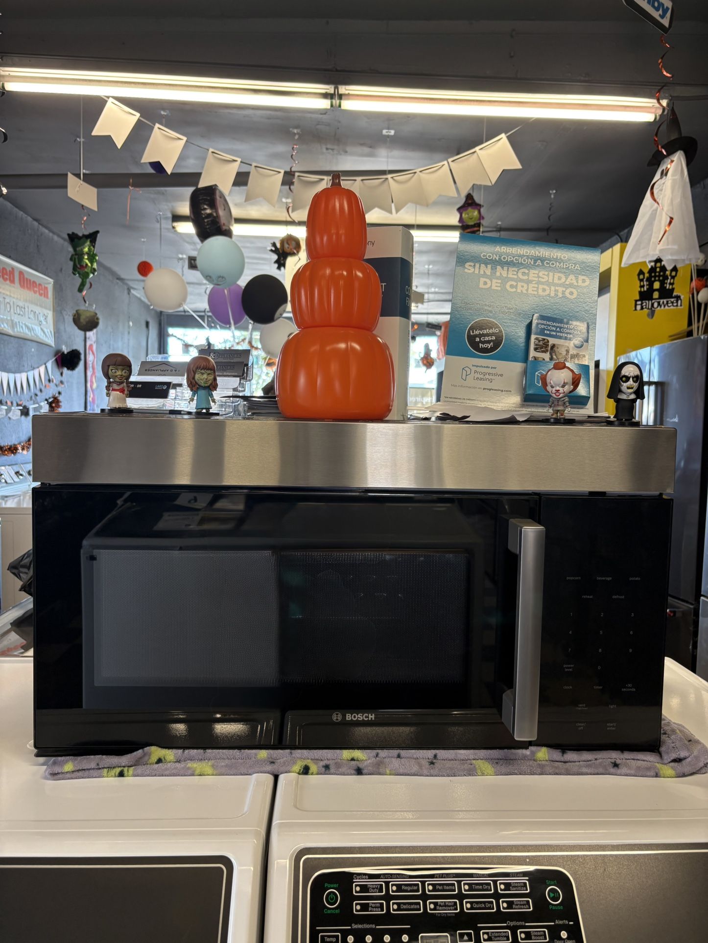 Bosch 100 Series Over-the-Range Microwave