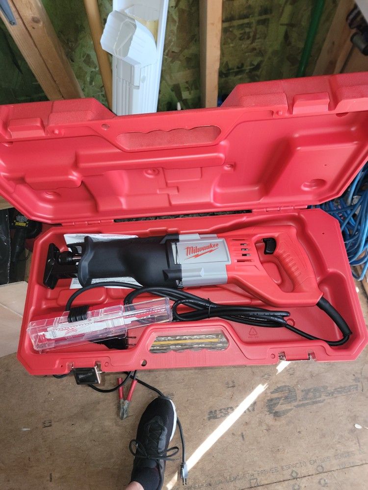 Brand New Reciprocated Saw