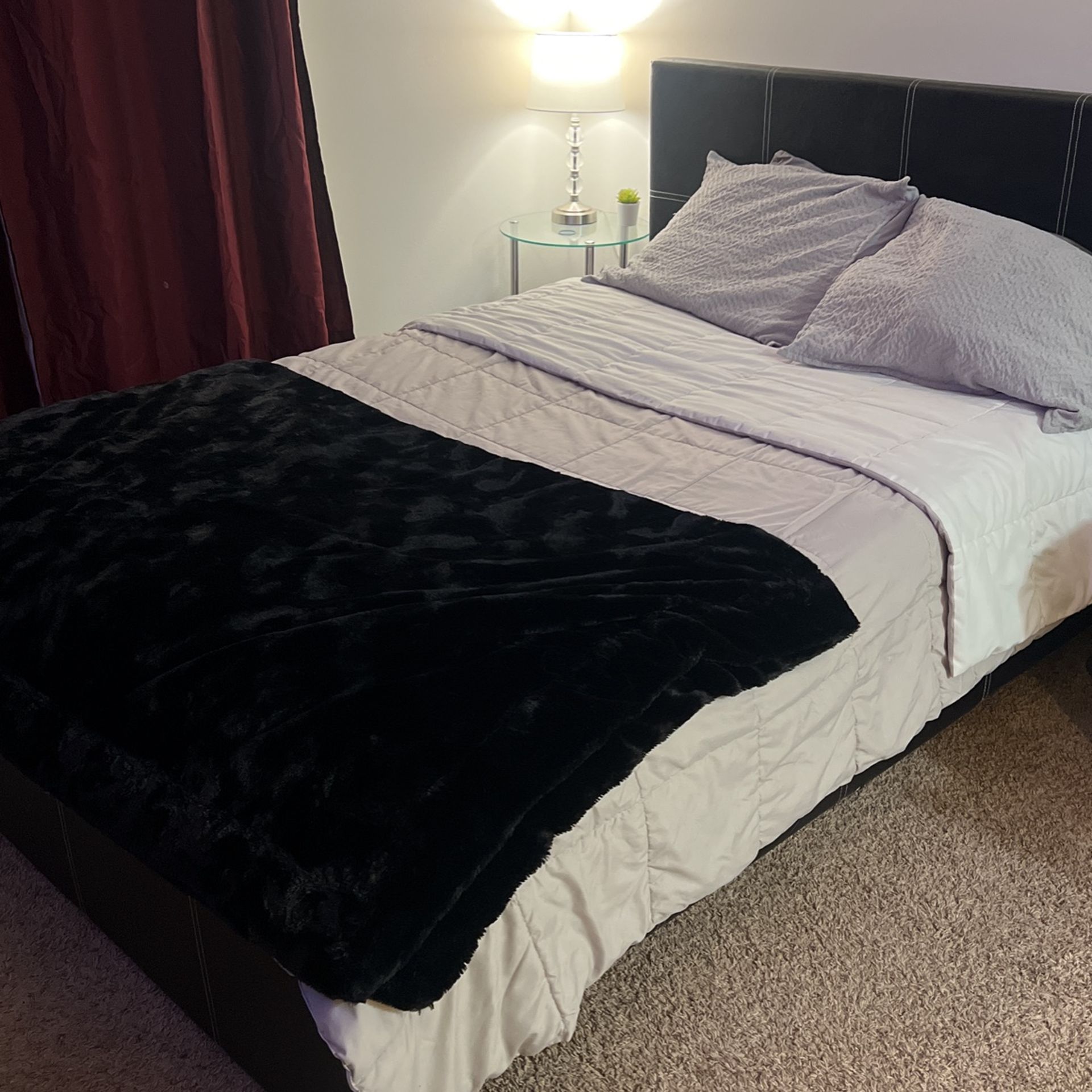 Queen Bed