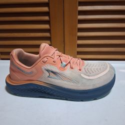 Altra Paradigm 7 Women's Running Shoe * Size: 9.5