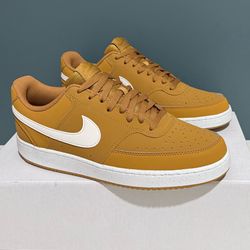 $55 Men’s Nike Court Brand New Size 10.5