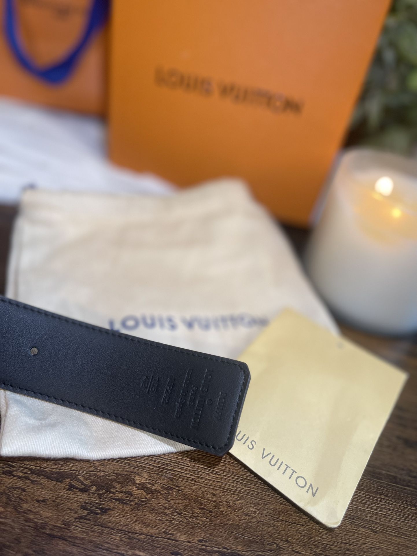 $300  LOUIS VUITTON BELT * COMES WITH RECEIPT for Sale in The Bronx, NY  - OfferUp