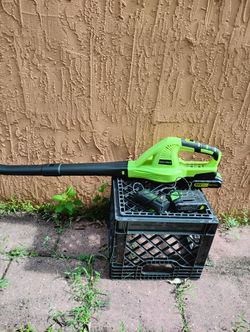 Leaf  Blower Battery Operated 