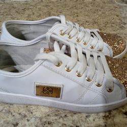 Daisy Fuentes Shoes Sz 6