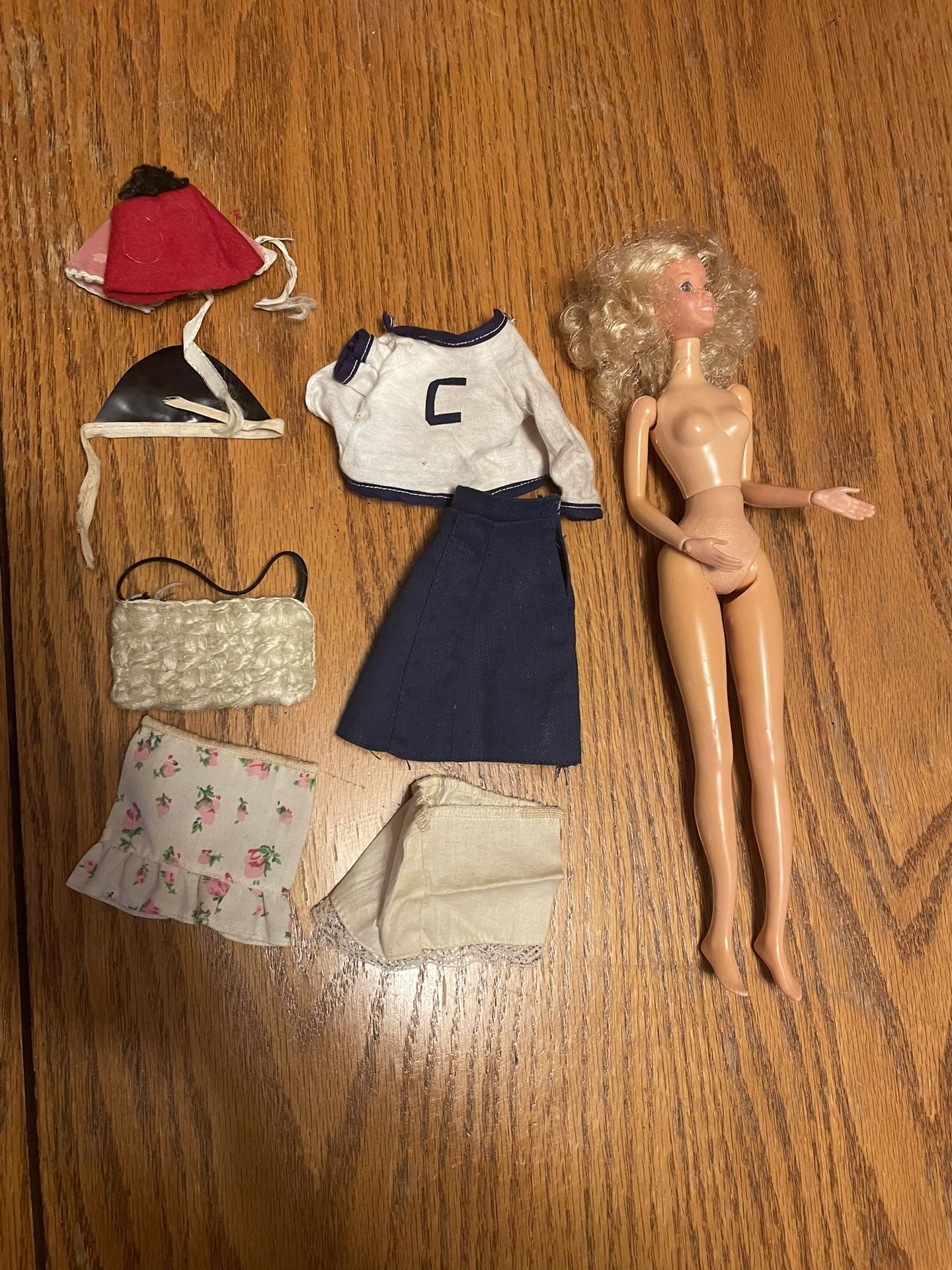 Lot of Vintage 1960-1970s Barbie Clothes and Accessories and doll