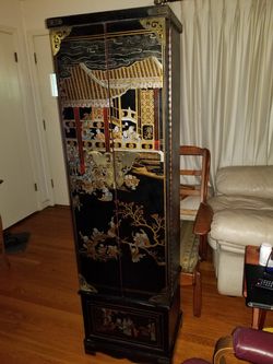 Beautiful Black lacquer oriental floor jewelry armoire