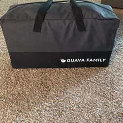 Guava Family lotus Travel Crib