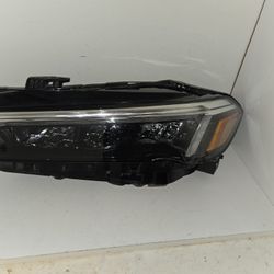 HONDA CIVIC OEM LEFT SIDE HEADLIGHT 