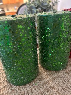 Bundle of 4 holiday candles