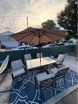 Outdoor dining set