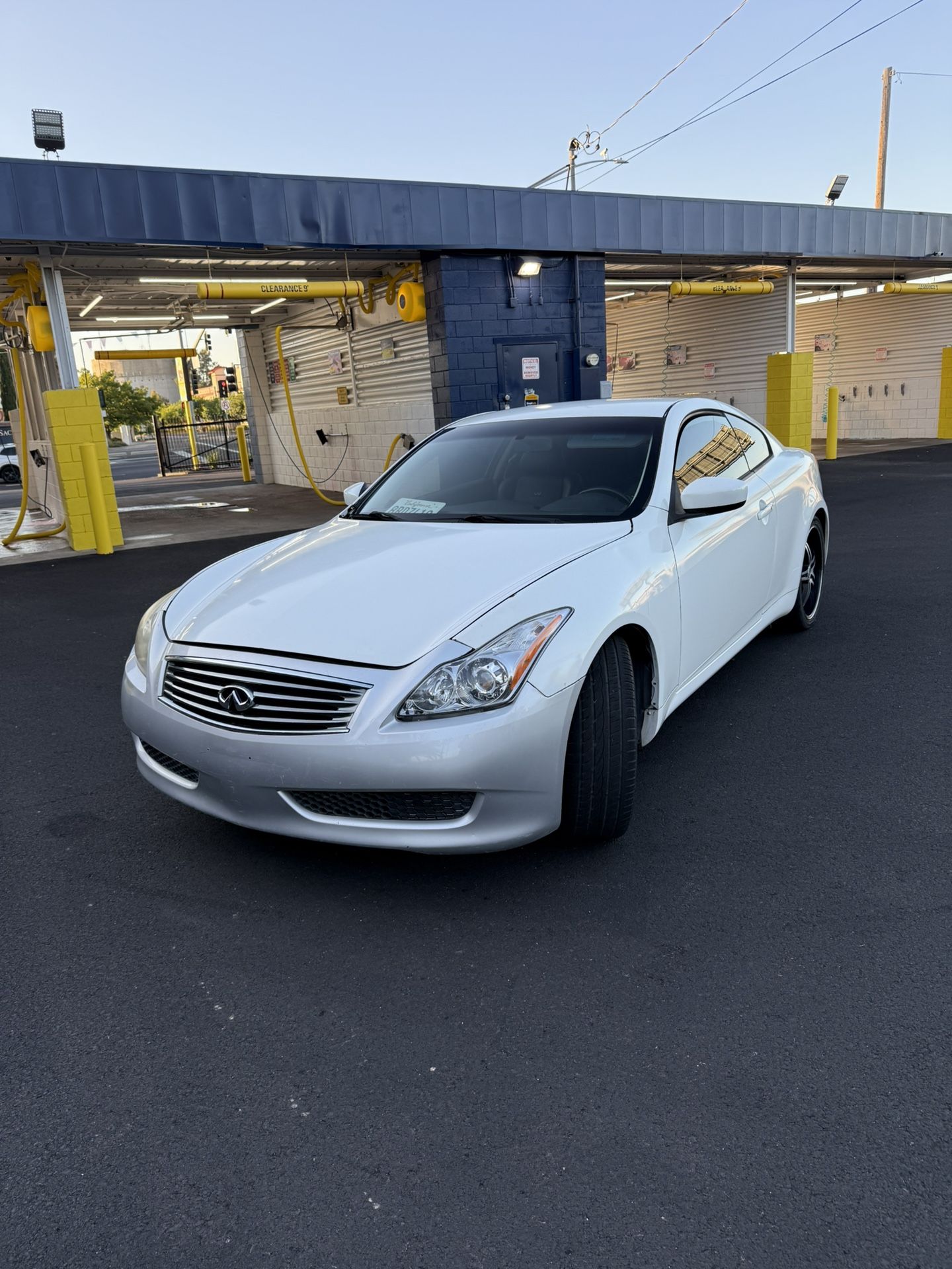 2010 Infiniti G37
